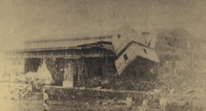 Parroquia tras el terremoto de 1918